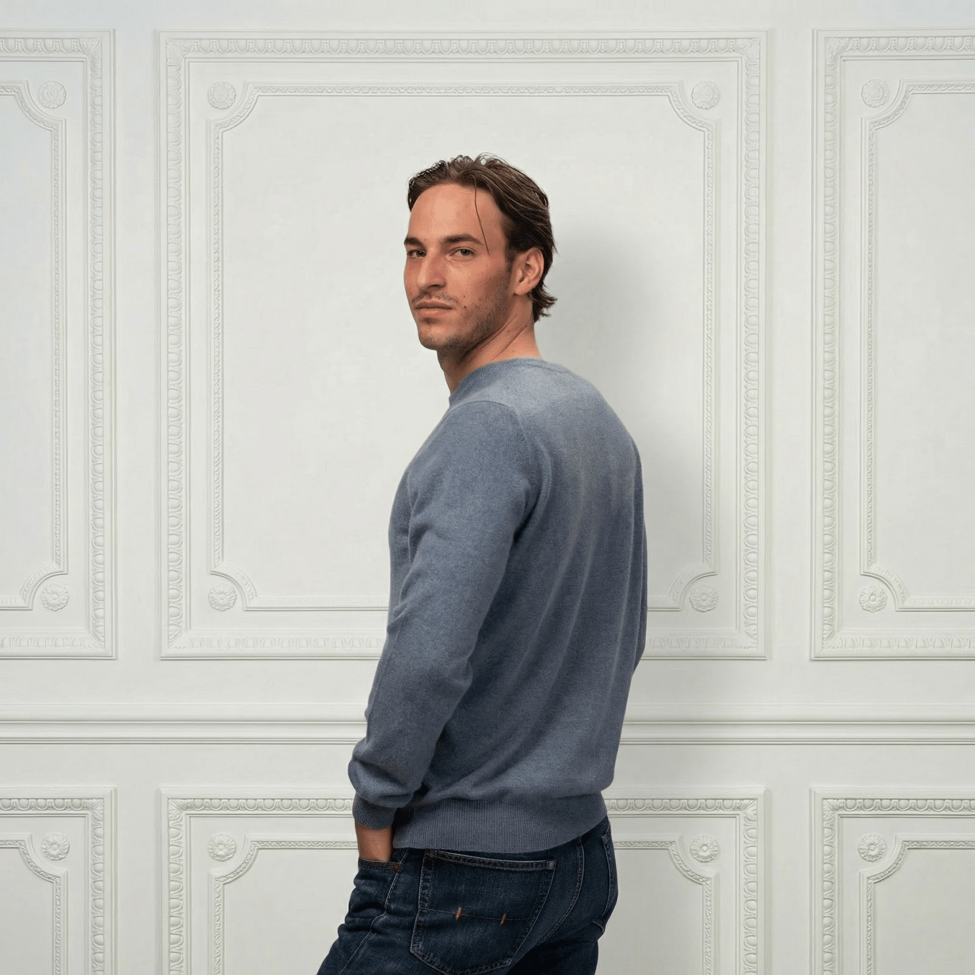 Humphrey Rounded Neckline Cashmere Sweater - Blue Sky Cashmere