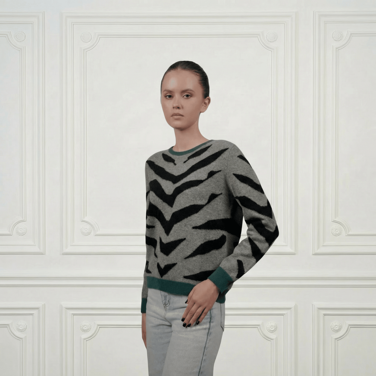 Tigris Cashmere Rounded Neck Sweater - Blue Sky Cashmere