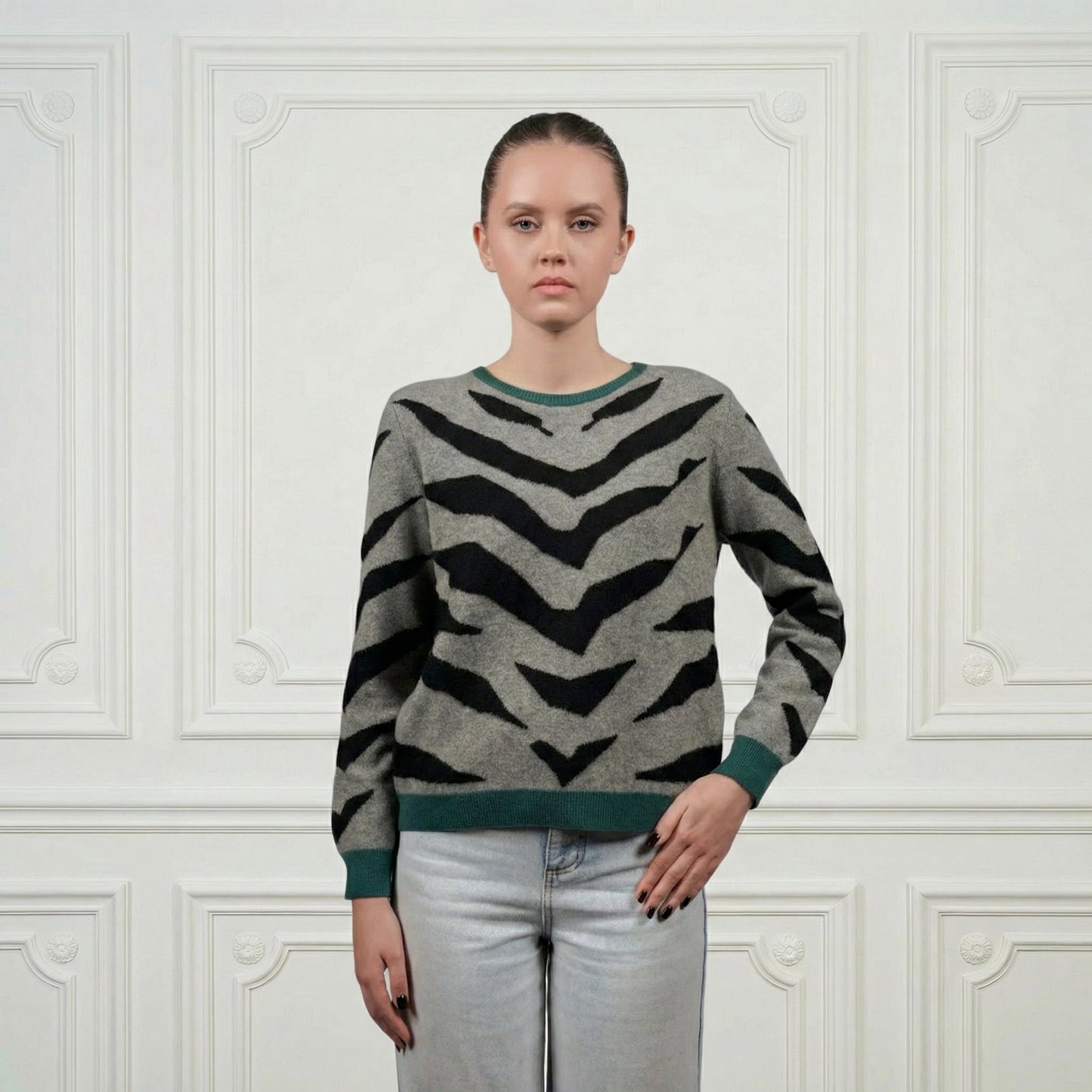 Tigris Cashmere Rounded Neck Sweater - Blue Sky Cashmere