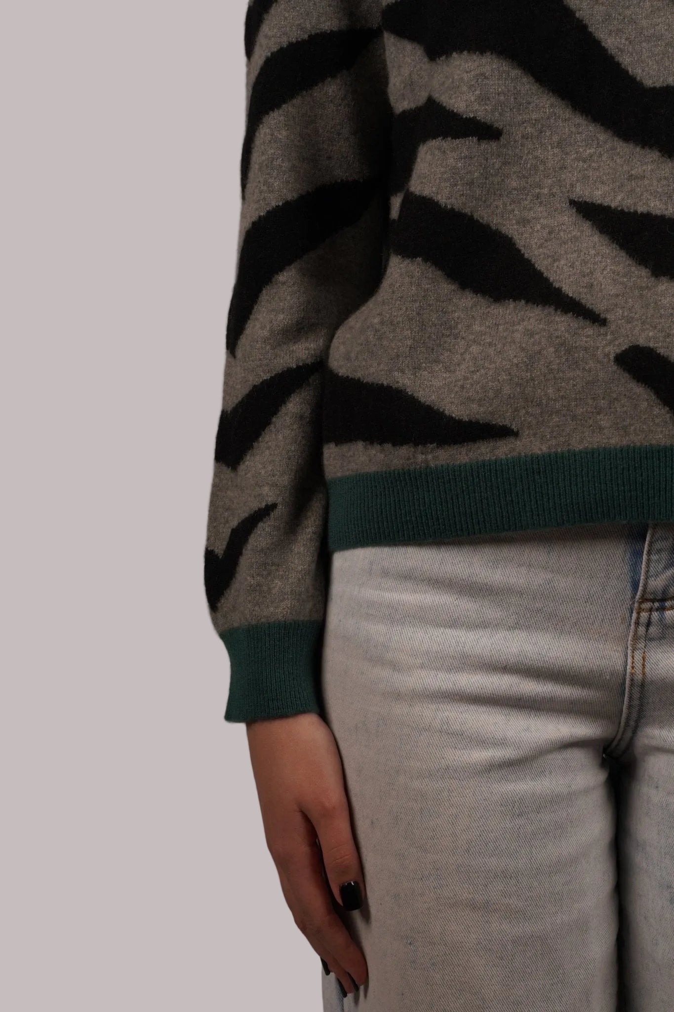 Tigris Cashmere Rounded Neck Sweater - Blue Sky Cashmere